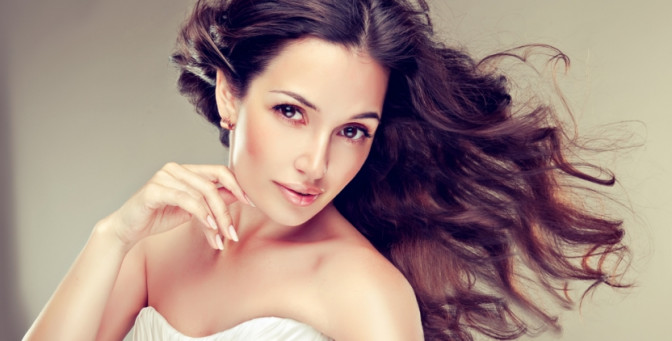 vitamina che fa crescere i capelli