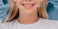 <b>Скидка до 74%.</b> Ультразвуковая чистка зубов, чистка по технологии AirFlow, удаление зуба и лечение кариеса в стоматологической клинике Master Dent