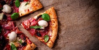 Пицца, салаты, сеты, шашлыки со службой доставки Umberto. <b>Скидка 50%</b>