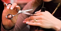 Мужская или женская стрижка, окрашивание волос и другие услуги в салоне красоты «Багира». <b>Скидка до 77%</b>
