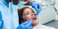 <b>Скидка до 72%.</b> Комплексная гигиена, лечение кариеса, эстетическая реставрация или удаление зубов в стоматологической клинике «Престиж»
