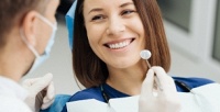 <b>Скидка до 72%.</b> Комплексная процедура гигиенической чистки зубов в стоматологии DeliceDent