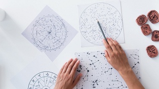 <b>Скидка до 58%.</b> Составление натальной карты, соляра, лунара, синастрии, индивидуальная консультация или игра «Лила» от астролога Киреевой Екатерины