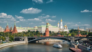 <b>Скидка до 10%.</b> Билет на праздничную речную прогулку в День города на теплоходе «Легенда» с ужином, живой музыкой и дискотекой от СК «Мосфлот»