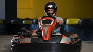 <b>Скидка до 40%.</b> 2 или 3 заезда на дрифт-карте в картинг-центре Crazy Cart