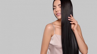 <b>Скидка до 81%.</b> Стрижка, укладка, процедура «Счастье для волос», окрашивание, обертывание, глянцевание, кератиновое выпрямление волос в авторской студии красоты Mack Style