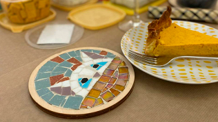 <b>Скидка до 45%.</b> Творческий мастер-класс, свидание, арт-вечеринка и мастер-класс по мозаике с телесно-ориентированной терапией от мастера Белай Екатерины