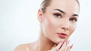 <b>Скидка до 52%.</b> Чистки, пилинги, процедура BB Glow в студии красоты Марии Вишневской