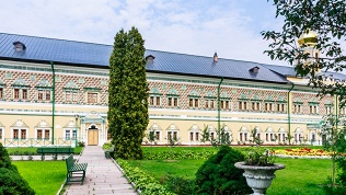 <b>Скидка 15%.</b> Билет на автобусную экскурсию «За Сергием Радонежским» от туристического агентства «Мировоззрение» (3315 руб. вместо 3900 руб.)