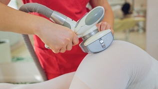 <b>Скидка до 90%.</b> Безлимитное посещение сеансов LPG-массажа всего тела в студии коррекции фигуры Estetica