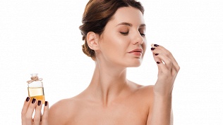 <b>Скидка до 51%.</b> Парфюмерный мастер-класс «Создай свой аромат» от школы парфюмерного искусства Murn-9