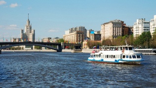 <b>Скидка 15%.</b> Билет на экскурсию «Москва Владимира Высоцкого» от компании «Московиты» (1700 руб. вместо 2000 руб.)