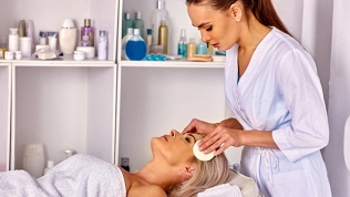 <b>Скидка до 42%.</b> Чистка, микротоки, карбокситерапия, пилинг в медицинском центре «Север+»