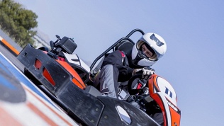 <b>Скидка до 40%.</b> 1, 2 или 4 заезда на карте в картинг-центре РСК «Русь»