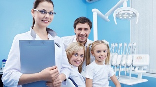 <b>Скидка до 61%.</b> Профессиональная гигиена полости рта в стоматологической клинике Da Dental