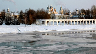 <b>Скидка 50%.</b> Тур на 1 день «На праздник Масленицы в Великий Новгород» от туроператора Karelia-Line (1190 руб. вместо 2380 руб.)