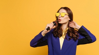 <b>Скидка до 32%.</b> Индивидуальные занятия по вокалу в музыкальной студии RiffBeat