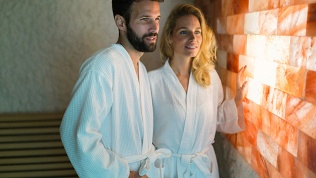 <b>Скидка до 60%.</b> 5, 7 или 10 сеансов в соляной пещере от компании «Соль+»