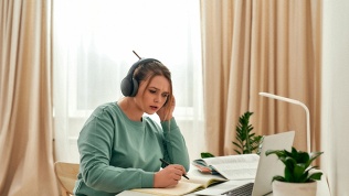 <b>Скидка до 50%.</b> Курсы повышения квалификации и профпереподготовки от Верхнекамского технического института