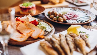 Всё меню и напитки в ресторане «Васильки»