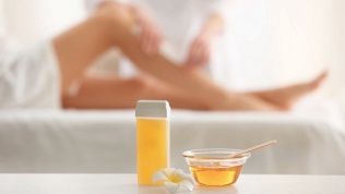 <b>Скидка до 65%.</b> Шугаринг и депиляция воском в студии красоты Stile