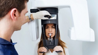 <b>Скидка до 30%.</b> Ортопантомограмма или компьютерная томография двух челюстей в стоматологической клинике «АльСмайлДент»