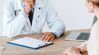 <b>Скидка до 50%.</b> Консультация хирурга-флеболога, УЗИ вен нижних конечностей в клинике флебологии «Венэксперт»