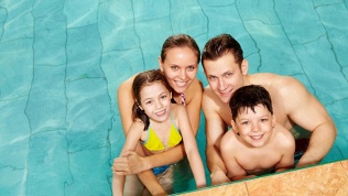 <b>Скидка до 50%.</b> Аквааэробика, прыжки в воду или акробатика и плавание в спортивном клубе Olimp Dive