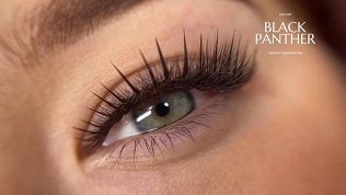 <b>Скидка до 51%.</b> Наращивание ресниц и архитектура бровей в студии Black Panther