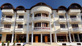 <b>Скидка до 30%.</b> Отдых в Геленджике на берегу Черного моря в гостевом доме «Виктория»