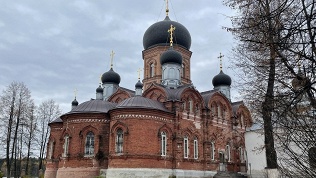 <b>Скидка до 15%.</b> Экскурсионный тур «Введенский остров-монастырь, сырная ферма сэра Джона, пряничный рай на фабрике „Покровский пряник“» с дегустацией от туроператора «Магазин путешествий»
