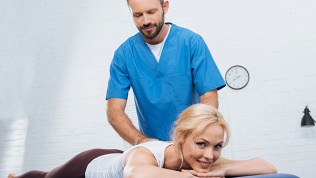 <b>Скидка до 70%.</b> 30 или 60 минут массажа от специалиста по массажу Николая Гузуна