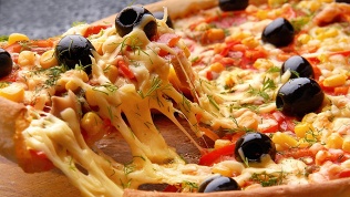 <b>Скидка до 50%.</b> До 30 пицц от компании «Пицца Торг»