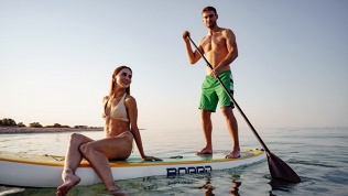 <b>Скидка до 30%.</b> Аренда или прогулка на SUP-борде от компании «Бери сап»