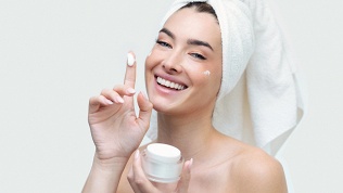 <b>Скидка до 52%.</b> Чистка, пилинг и уходовые программы для лица от специалиста Натальи Высоцкой