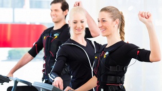 <b>Скидка до 71%.</b> До 7 занятий фитнесом на EMS-тренажере Loncego в ДК «Нагатино» в студии EMS & Dance