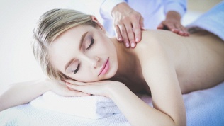 <b>Скидка до 88%.</b> Массаж или озонотерапия тела в студии красоты «Дентал Бьюти Бутик»