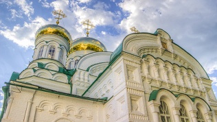 <b>Скидка 15%.</b> Автобусный тур «К великим оптинским старцам» от туроператора «Магазин путешествий» (3697 руб. вместо 4350 руб.)