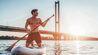 <b>Скидка до 22%.</b> 1, 2 или 3 часа аренды SUP-борда от компании «Долвейк»