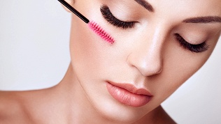 <b>Скидка до 30%.</b> Наращивание или ламинирование ресниц от мастера Волковой Ольги