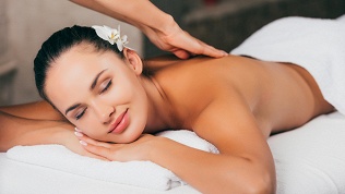 <b>Скидка до 53%.</b> До 7 сеансов массажа в студии массажа от мастера Аделии