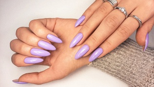 <b>Скидка до 51%.</b> Маникюр и педикюр с покрытием гель-лаком в салоне «Стиль NY»
