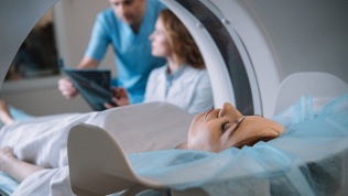 <b>Скидка до 35%.</b> МРТ головного мозга, артерий и вен, сустава, позвоночника или внутренних органов в центре Taora Medical