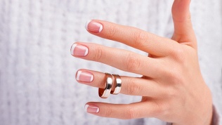 <b>Скидка до 32%.</b> Мастер-класс по созданию кольца своими руками от компании Yuveliroff