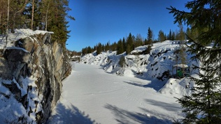 <b>Скидка 58%.</b> Тур на 1 день в Карелию «„Рускеала“, хаски, водопады» от туроператора Karelia-Line (1554 руб. вместо 3700 руб.)