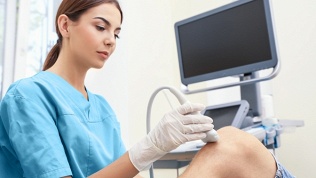 <b>Скидка до 55%.</b> Комплексное обследование суставов с УЗИ в клинике Med & Care