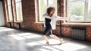 <b>Скидка до 54%.</b> Групповые занятия танцами с преподавателем танцев Анастасией Гришиной