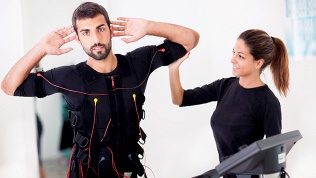 <b>Скидка до 53%.</b> До 10 занятий фитнесом на EMS-тренажере Neo в студии здоровья «Зеленая линия»