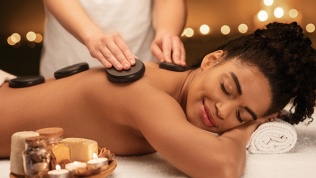 <b>Скидка до 52%.</b> 1, 3 или 5 сеансов массажа в студии массажа «Волшебные руки»