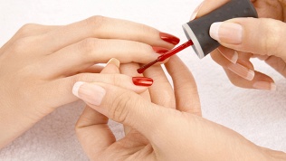 <b>Скидка до 40%.</b> Комплексный маникюр и педикюр от мастера Парой Татьяны